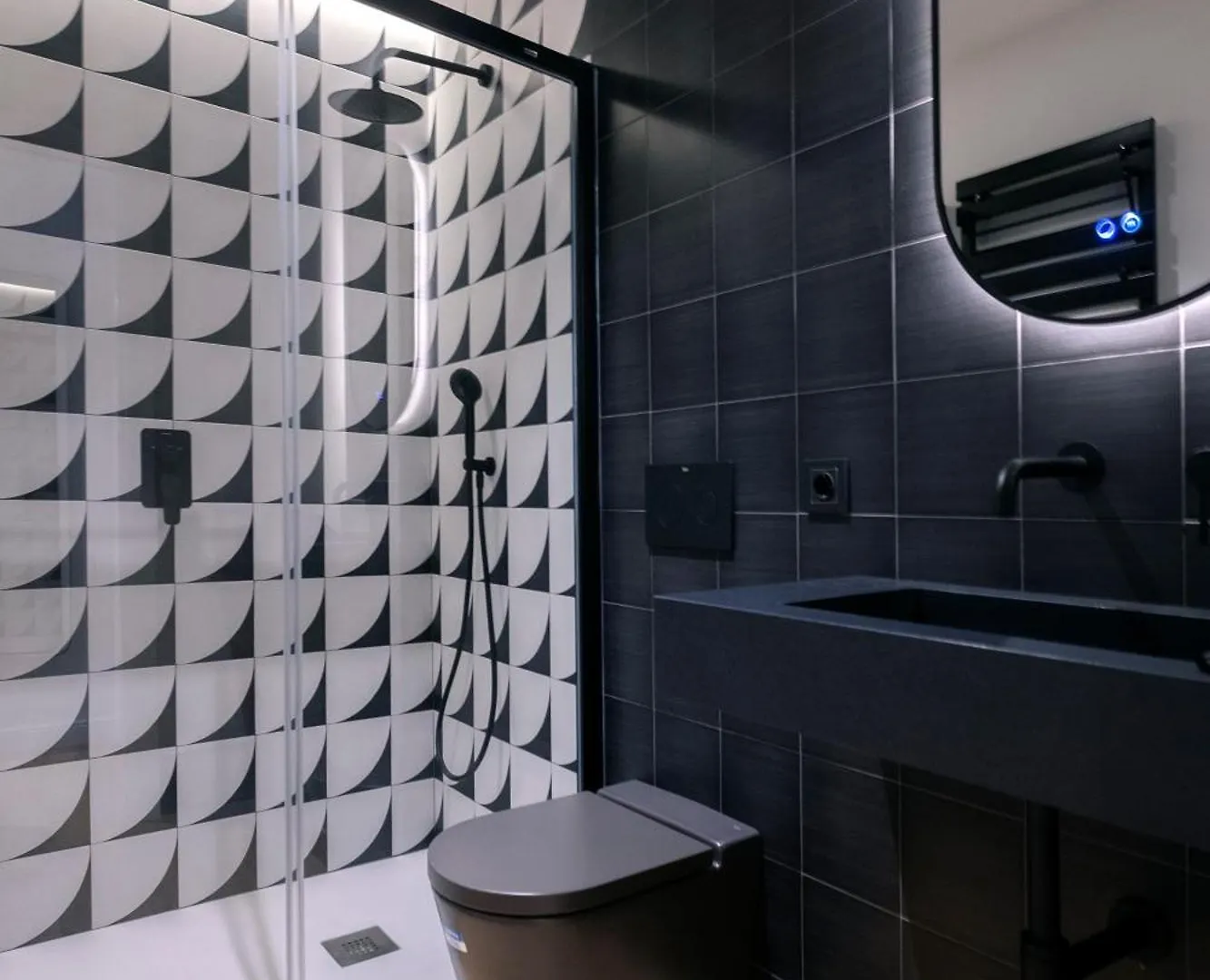 Villar Suites By Cadiz4Rentals Appartamento