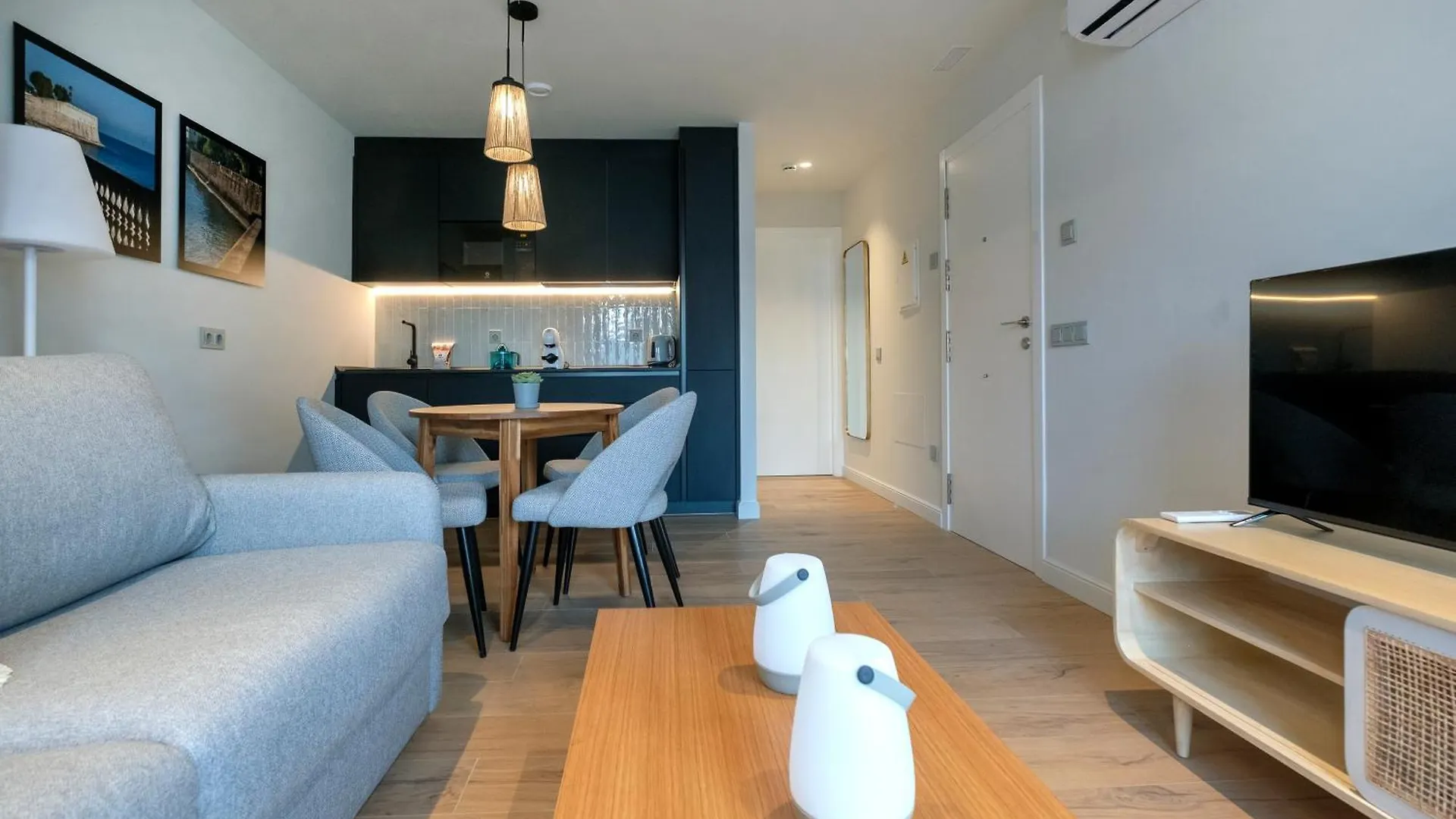 Apartment Villar Suites By Cadiz4Rentals