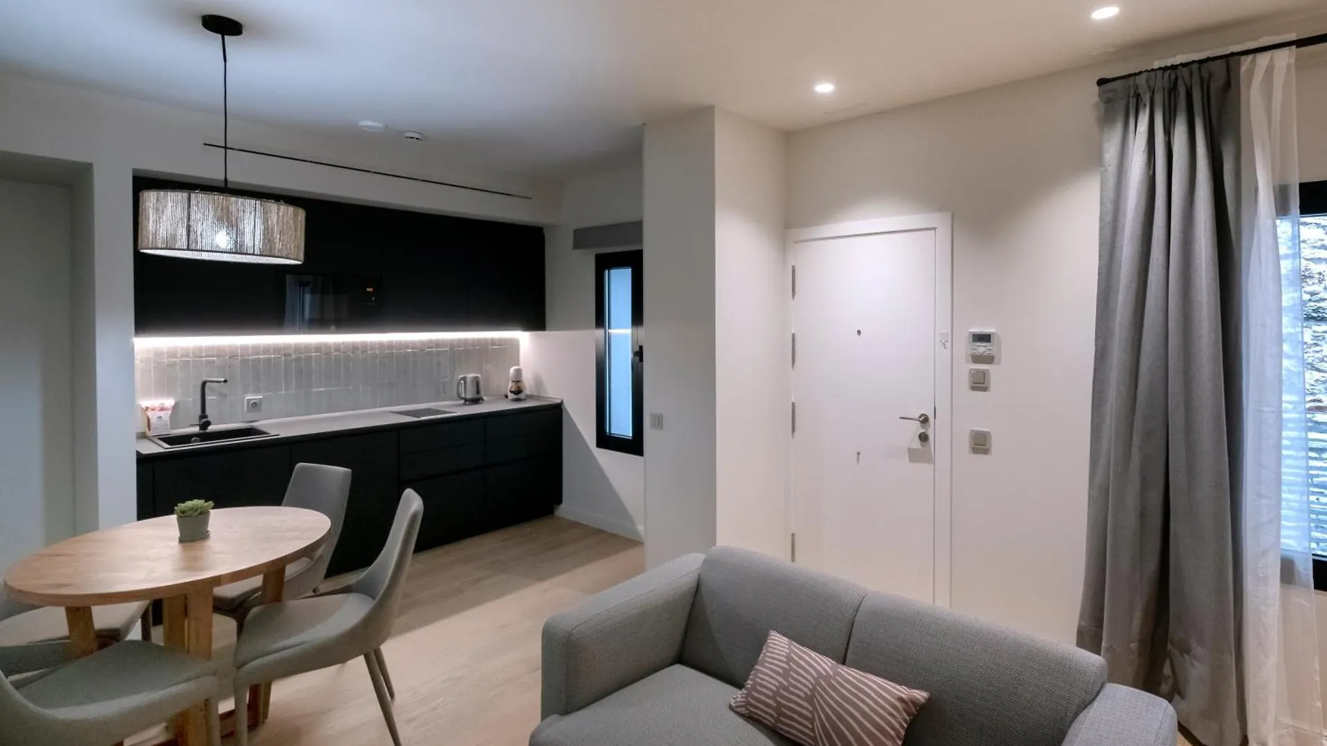 Apartment Villar Suites By Cadiz4Rentals Spain